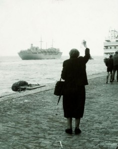 partono-i-bastimenti-bari-addio
