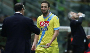 Mini-caso-Higuain-in-casa-Napoli_h_partb