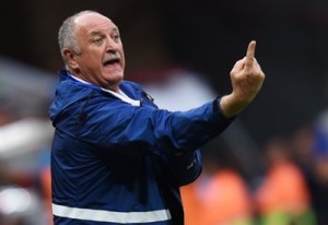 Scolari_dito_thumb400x275