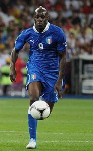215px-Mario_Balotelli_Euro_2012_vs_England_02