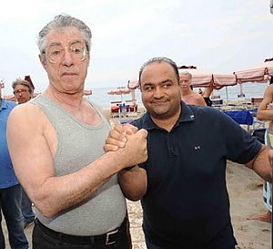 Bossi e Belsito, leghisti da spiaggia