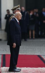 Napolitano leaves presidential palace