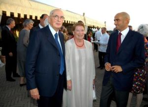 Giorgio Napolitano con la moglie e il figlio