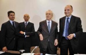andrea-zoppini-giulio-235608_tn