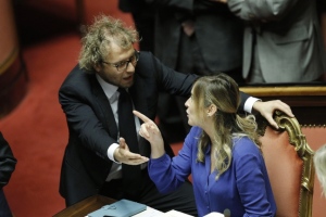 Luca Lotti e Maria Elena Boschi in Senato