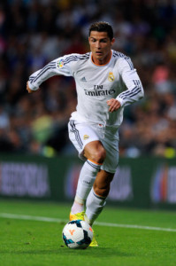 cristiano-ronaldo-332x500