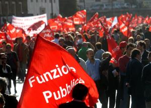 dipendenti-pubblici-blocco-contratti