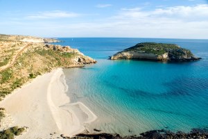spiaggia dei conigli 