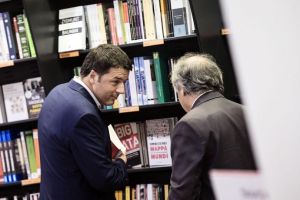 l43-matteo-renzi-libreria-140805152748_big