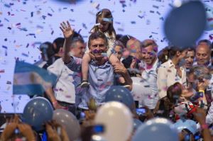 R600x__macri