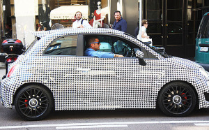 a Fiat 500   carrozzeria a trama pied de poule