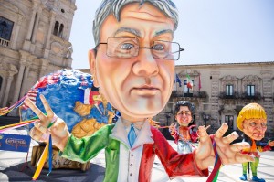 Il-G7-di-cartapesta