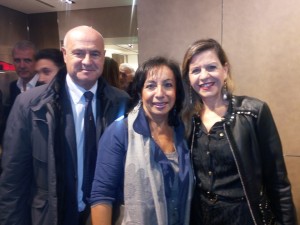 Fiorella Cannavale di Lauro tra Riccardo e Francesca Verde